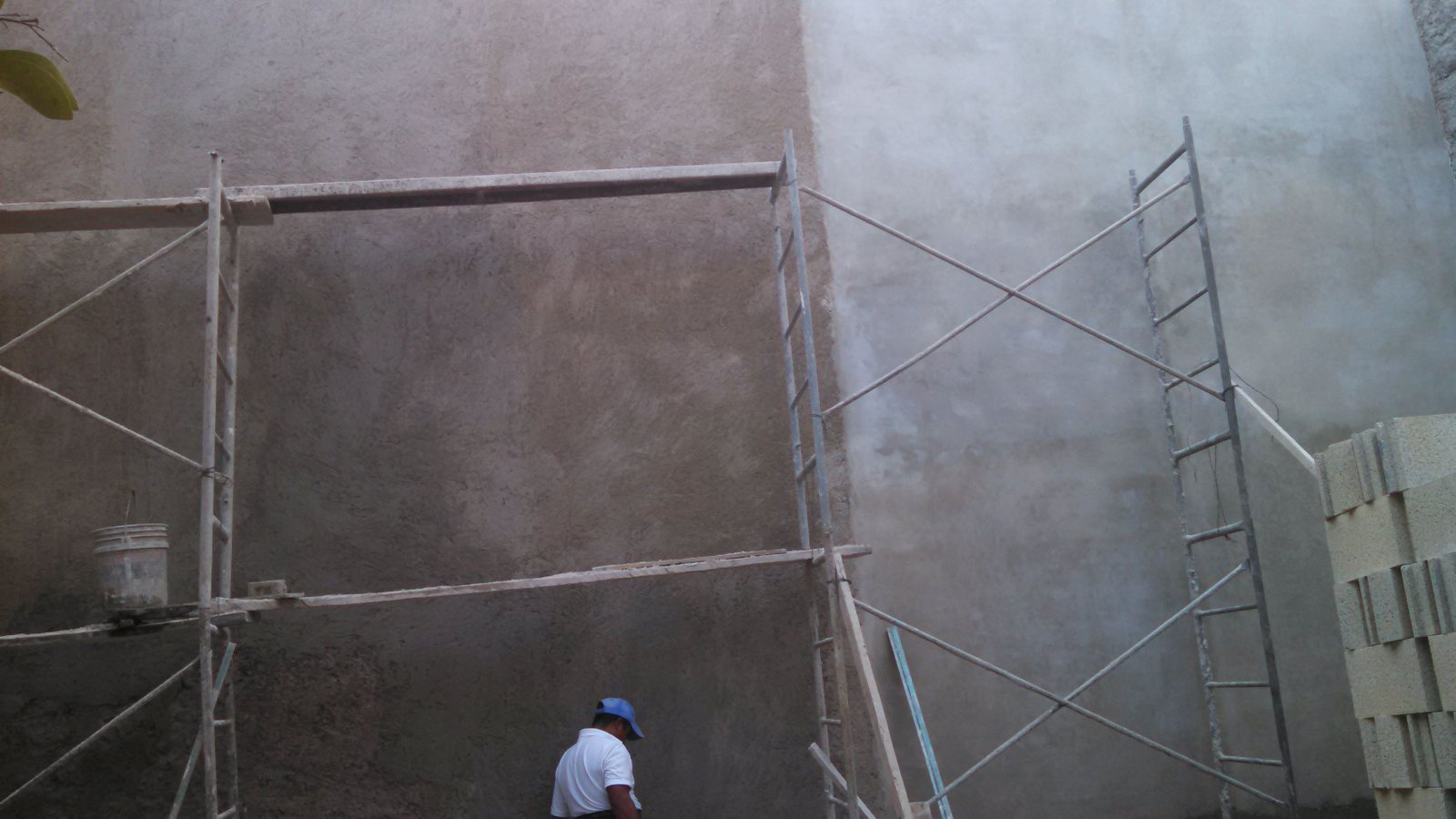 Restauración de muros de mampostería antiguos - Servicio de construcción en Mérida